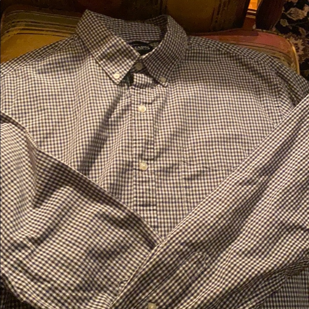 CHAPS button down shirt